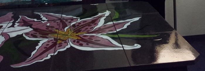 Ceramic Lava Lily Table